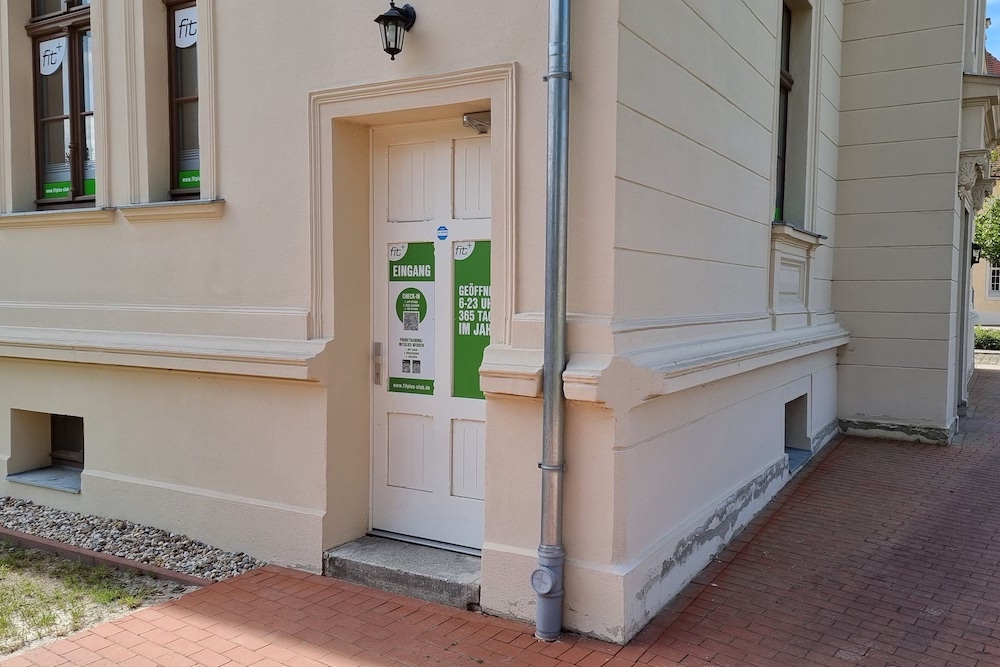 fitplus_Trebbin_Eingang